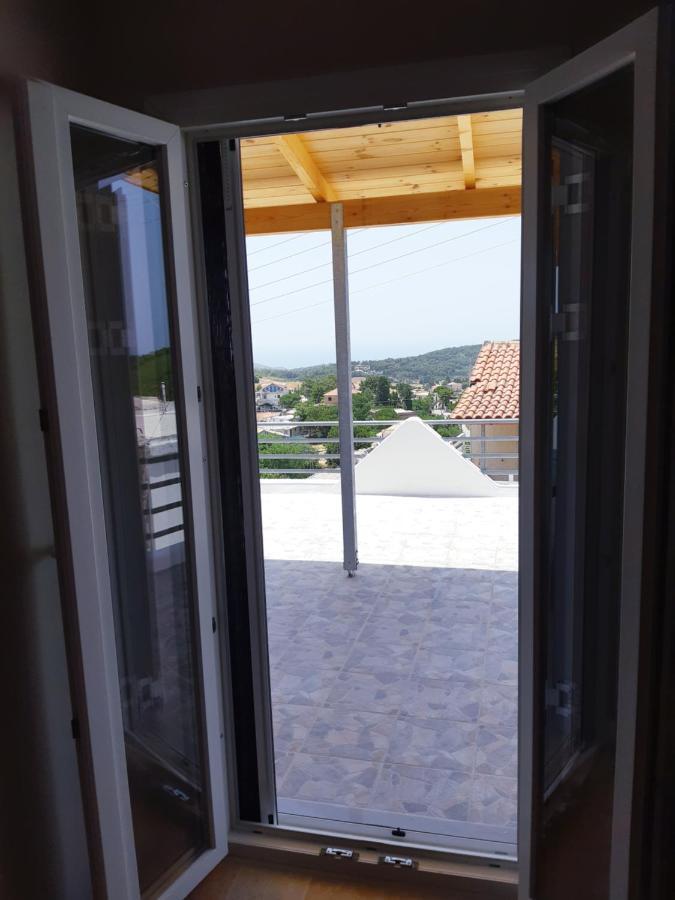 Α Peaceful Nest Apartment Volimes Exterior photo